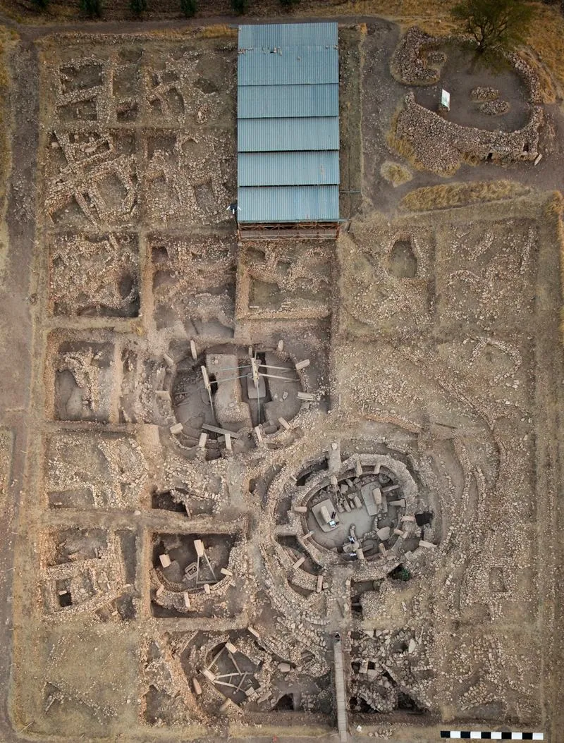 The Göbekli Tepe "totem pole": photograph