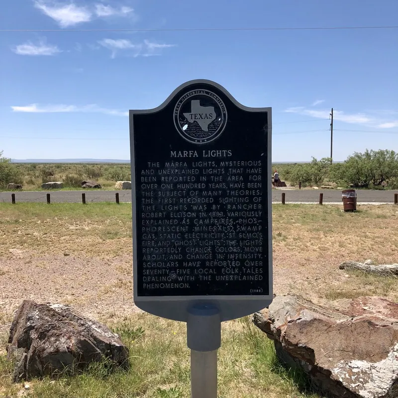 Texas Historical Commission marker "Marfa Lights" (1988)