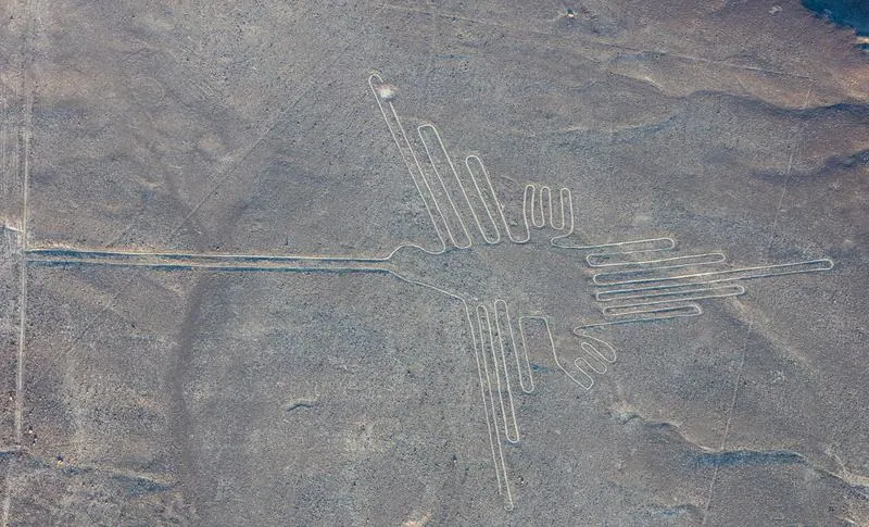 The hummingbird geoglyph