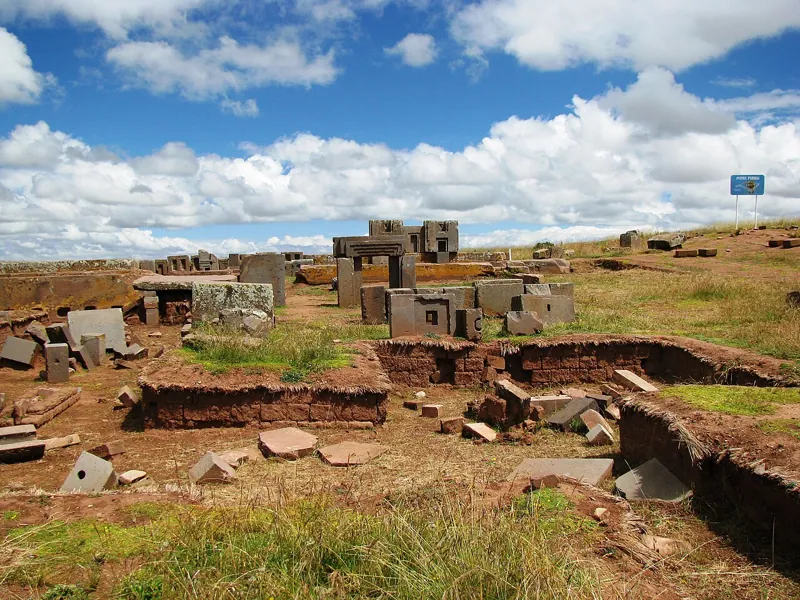 Photograph: Puma Punku and Tiwanaku