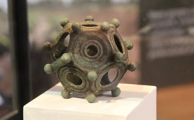 Norton Disney dodecahedron