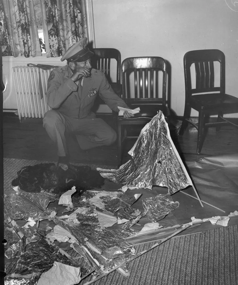 J. Bond Johnson's photographs of the debris in Ramey's office: photo