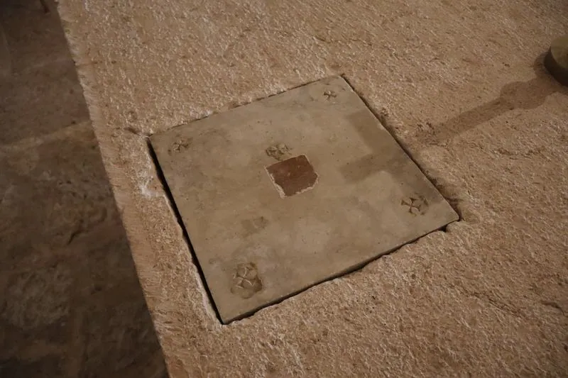 The Altar Stone (Stone 80): photograph