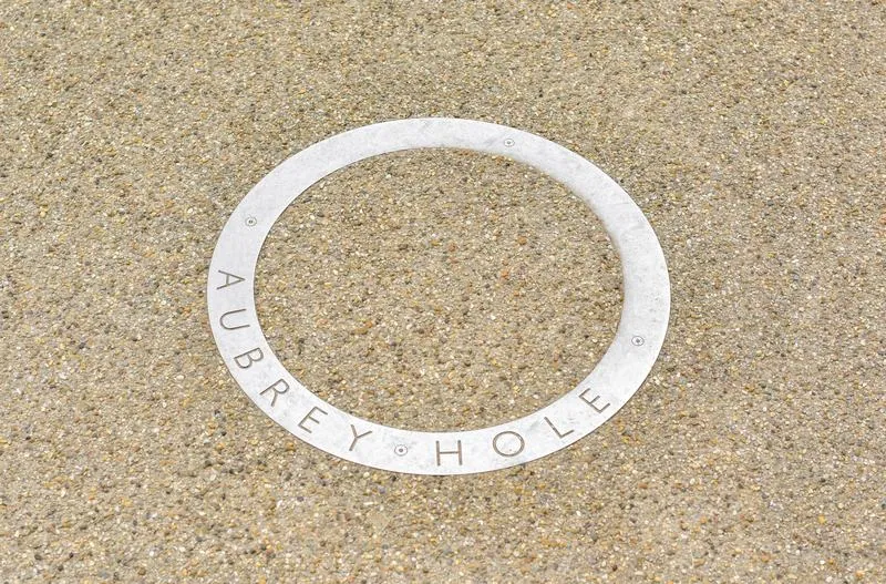 The Aubrey Holes: photo