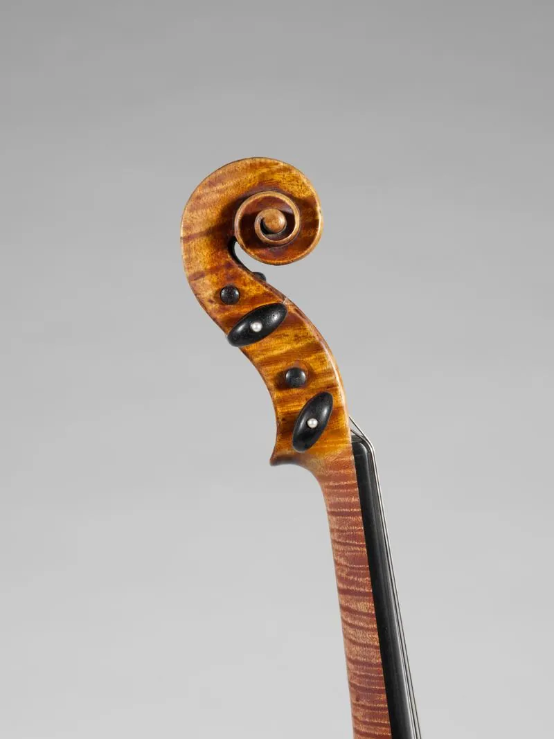 "Francesca" violin, Antonio Stradivari, 1694 (Met 34.86.2a)
